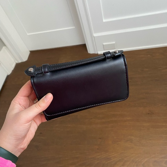 Urban Outfitters Faux Leather Wallet Purse Bag - Picture 6 of 7